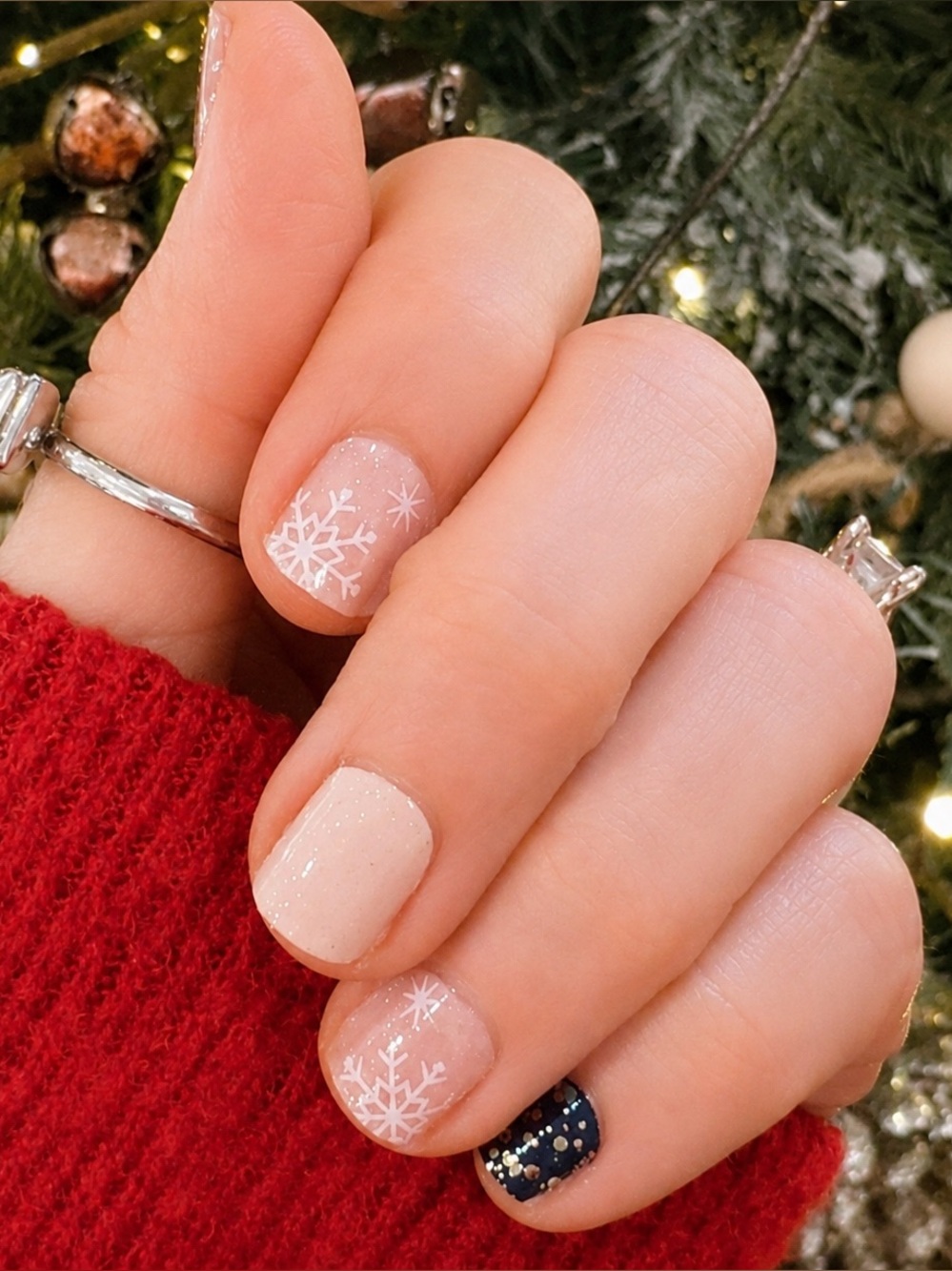 Midnight Snowflake Magic Nail Wrap Set